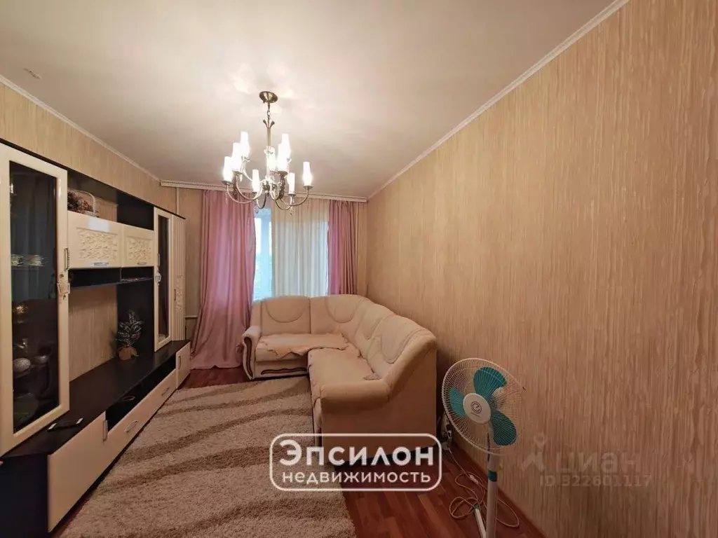 2-к кв. Курская область, Курск просп. Вячеслава Клыкова, 52 (58.0 м) - Фото 1