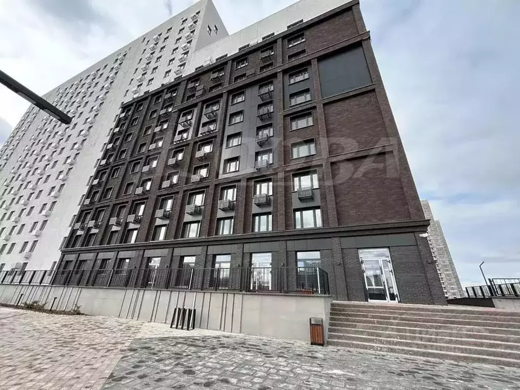 3-к кв. Тюменская область, Тюмень Новгородская ул., 22 (91.0 м) - Фото 1