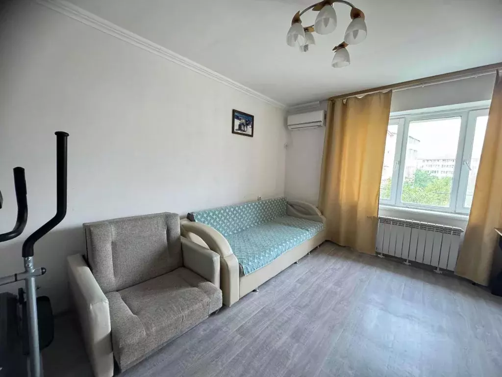 2-к кв. Саха (Якутия), Якутск ул. Рыдзинского, 18/4 (44.0 м) - Фото 1