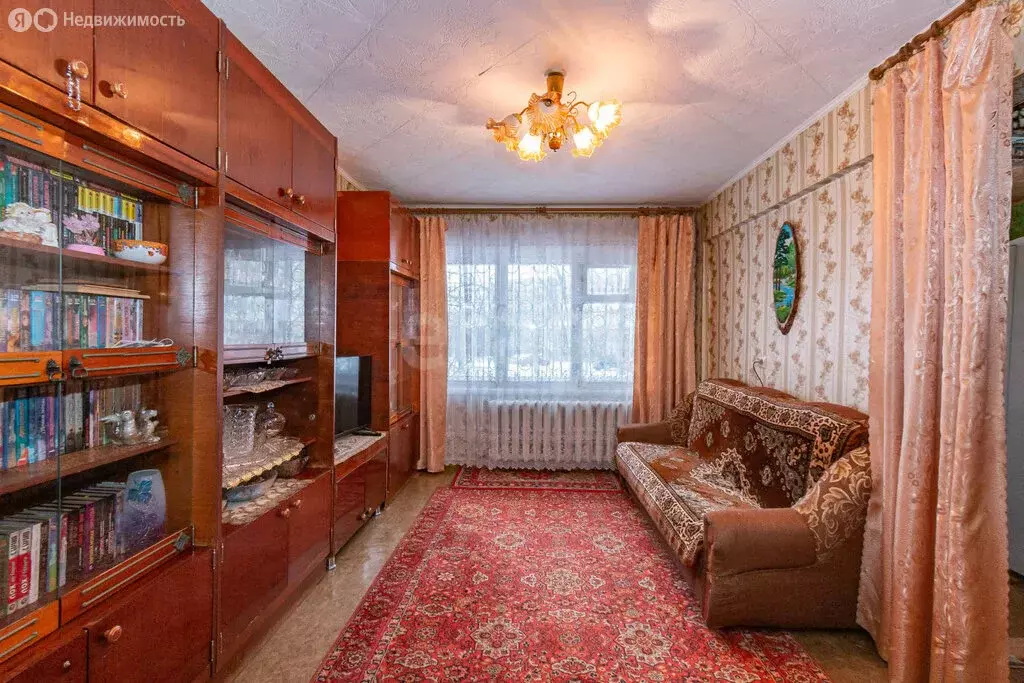 3-комнатная квартира: Омск, проспект Мира, 88 (58.9 м) - Фото 1