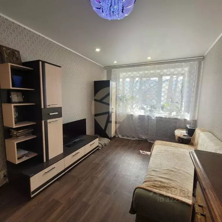 1-к кв. Белгородская область, Старый Оскол ул. Ленина, 27 (31.6 м) - Фото 2