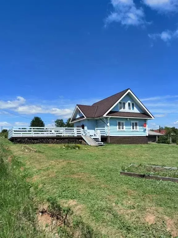 Дом в Костромская область, Галичский район, Степановское с/пос, д. ... - Фото 1