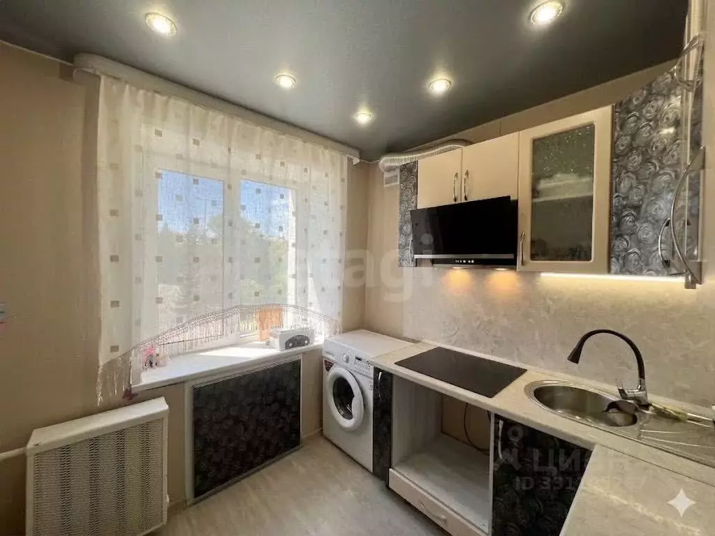 2-к кв. Амурская область, Райчихинск ул. Победы, 4 (40.8 м) - Фото 1