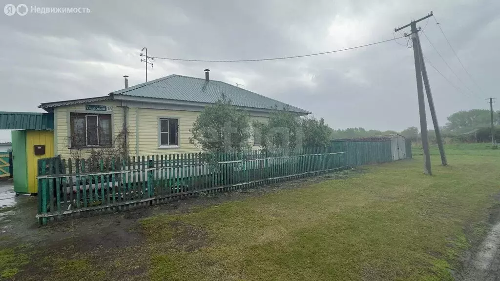Дом в Челябинская область, Увельский муниципальный округ, деревня ... - Фото 2