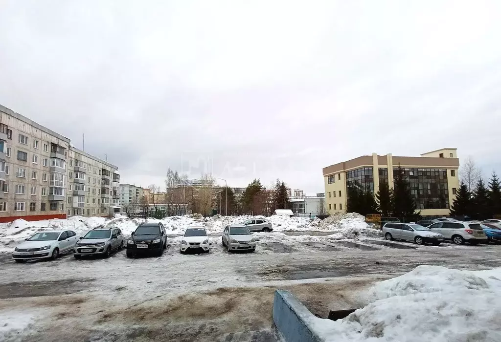 3-к кв. Кемеровская область, Кемерово Октябрьский просп., 54 (63.0 м) - Фото 1