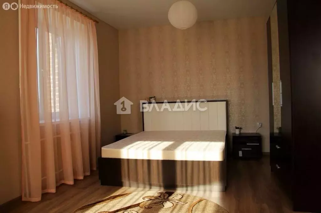 Квартира-студия: Тобольск, микрорайон 7А, 43 (39.4 м) - Фото 2