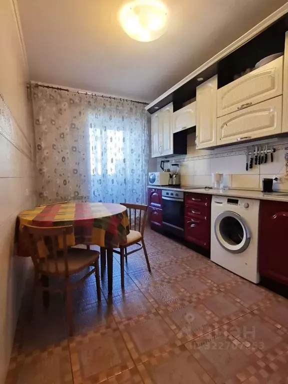 2-к кв. Омская область, Омск ул. Дианова, 9к1 (52.3 м) - Фото 1