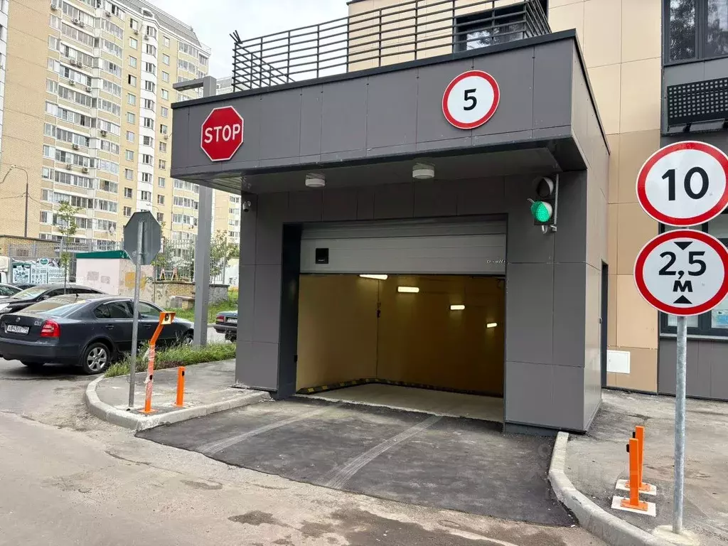 Гараж в Москва ул. Милашенкова, 7К2 (15 м) - Фото 2