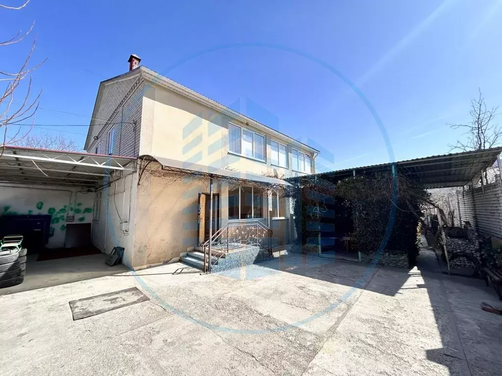 Дом в Ставропольский край, Предгорный муниципальный округ, пос. ... - Фото 1