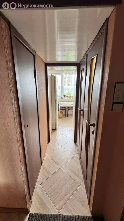 3-комнатная квартира: Коммунар, Школьная улица, 24 (60 м) - Фото 1