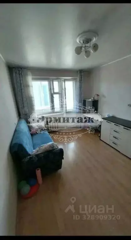 1-к кв. Курганская область, Курган Заозерный жилрайон, 5-й мкр, 11 ... - Фото 2
