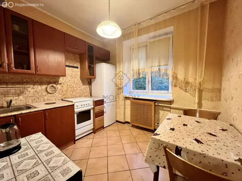 1-комнатная квартира: Москва, улица Ремизова, 8 (35 м) - Фото 1