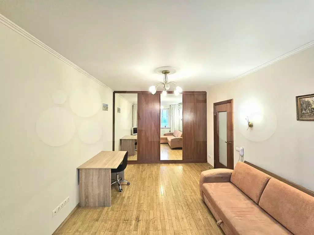 1-к. квартира, 40 м, 9/17 эт. - Фото 1