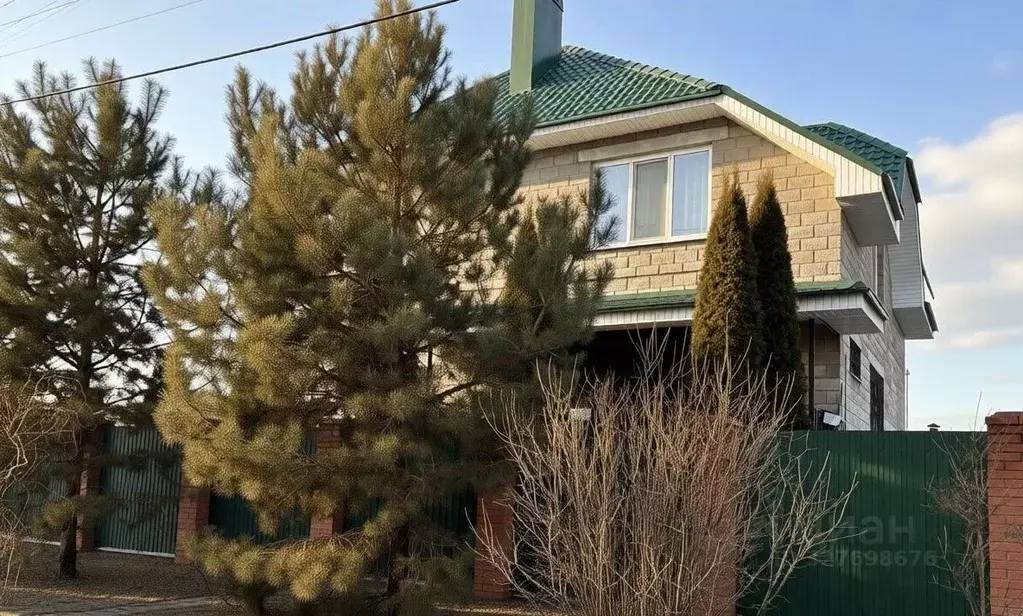 Коттедж в Самарская область, Кинель пос. Елшняги, ул. Луганская, 32 ... - Фото 1