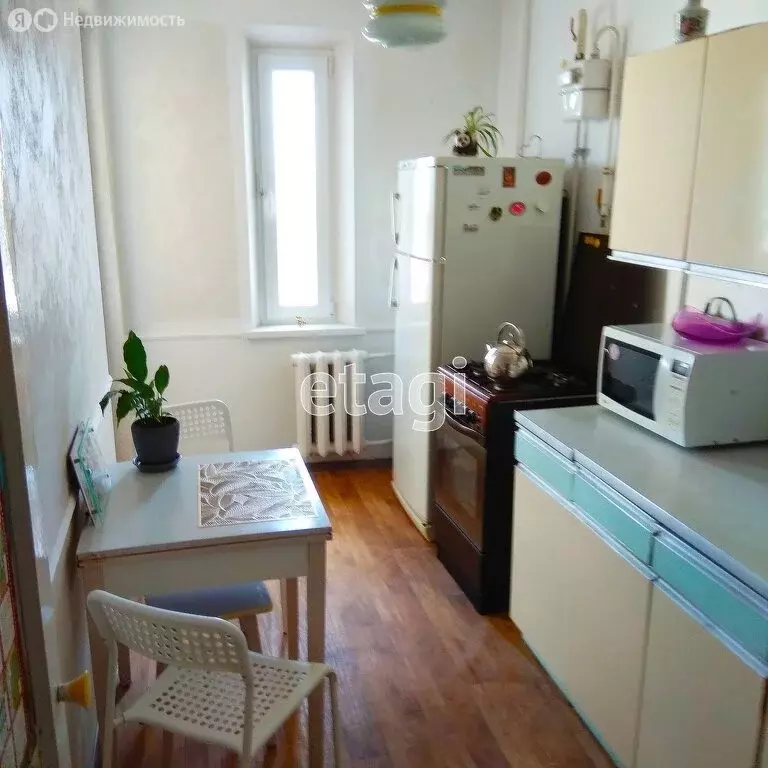 3-комнатная квартира: Севастополь, Лоцманская улица, 5 (71 м) - Фото 0