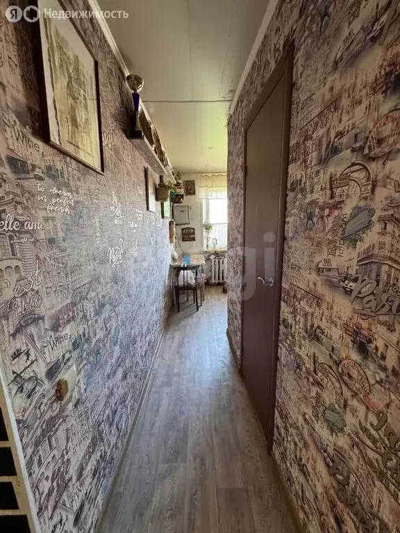 3-комнатная квартира: Белокуриха, улица Академика Мясникова, 23 (47 м) - Фото 1