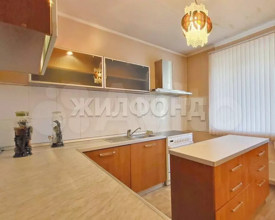 3-к. квартира, 75,5 м, 1/10 эт. - Фото 1