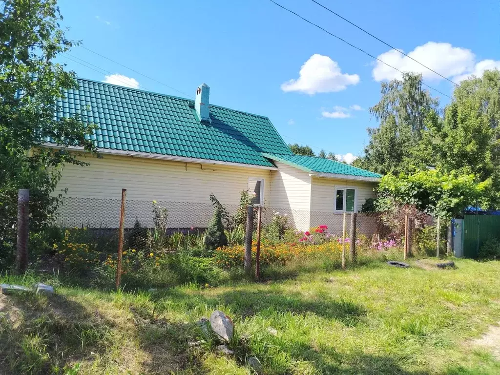 Дом в Брянская область, Жуковка Заводская ул., 4 (56 м) - Фото 0