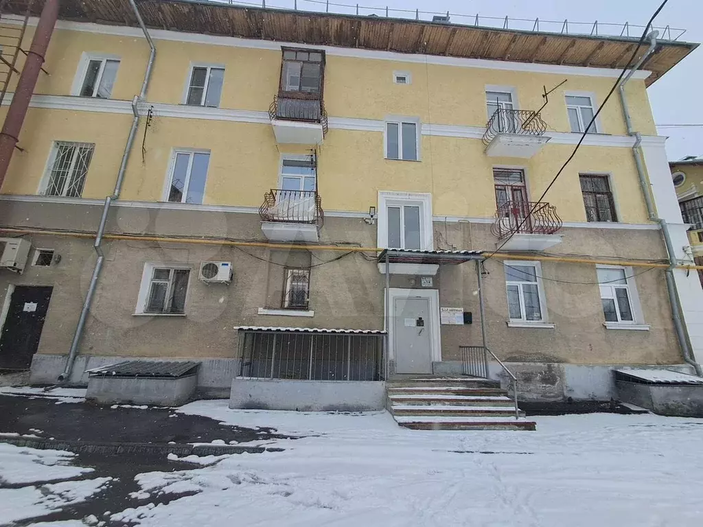 Комната 18 м в 2-к., 2/3 эт. - Фото 1