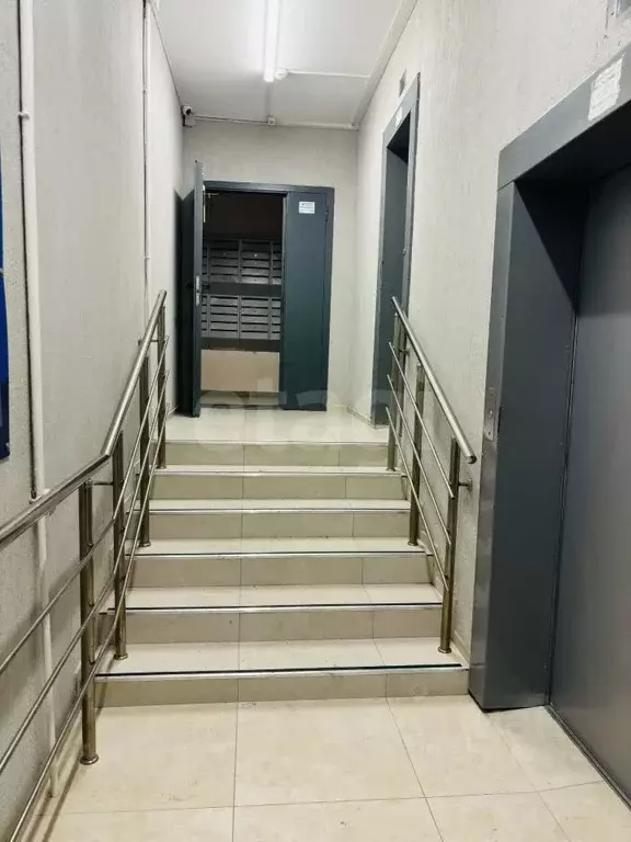 2-к кв. Тюменская область, Тюмень ул. Андрея Бушуева, 4 (51.6 м) - Фото 2