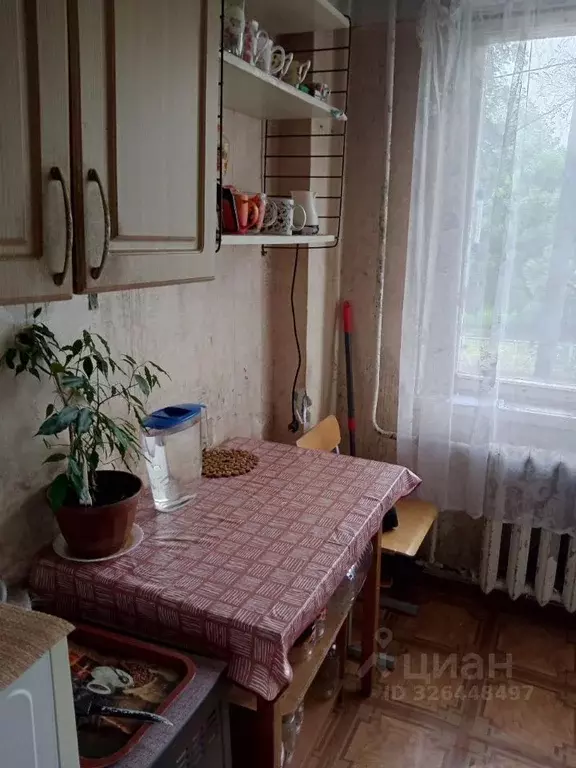 Комната Новгородская область, Великий Новгород ул. Зелинского, 33 ... - Фото 1