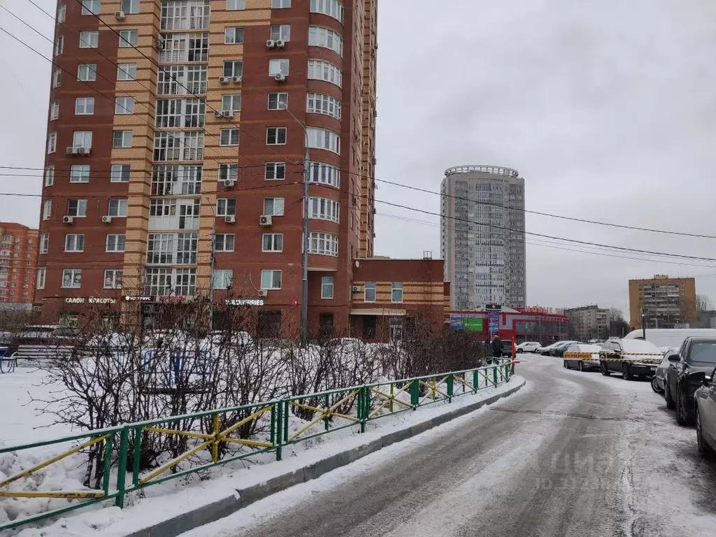 Помещение свободного назначения в Московская область, Химки просп. ... - Фото 1