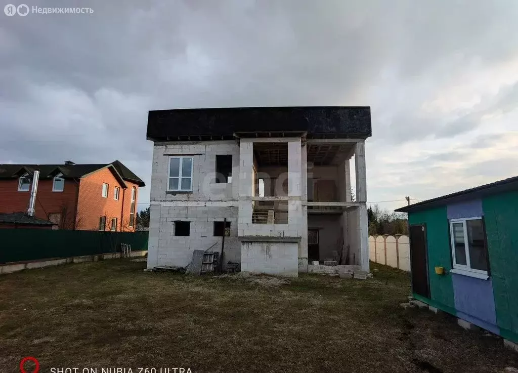 Дом в Калужская область, Дзержинский муниципальный округ, село Учхоз ... - Фото 2