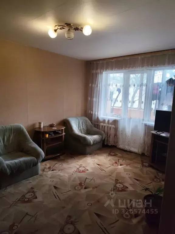 1-к кв. Курская область, Курск Курского завода тракторных запчастей ... - Фото 0