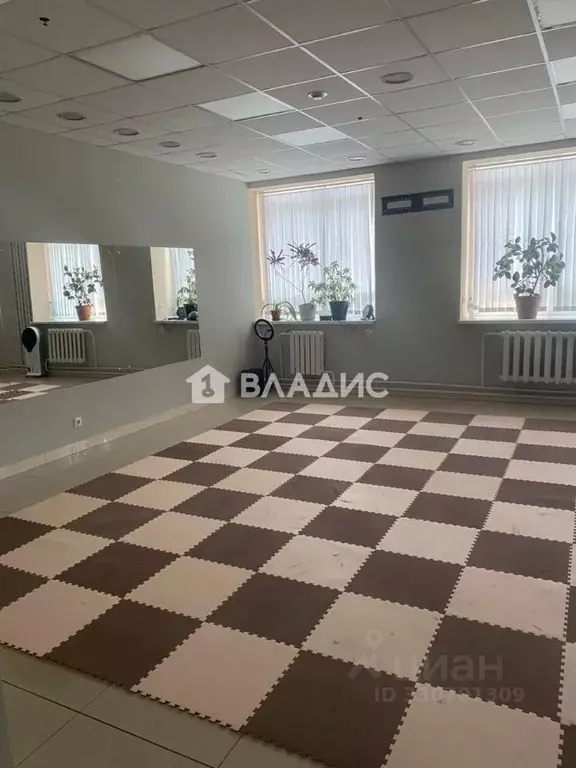 Помещение свободного назначения в Коми, Сыктывкар Коммунистическая ... - Фото 1