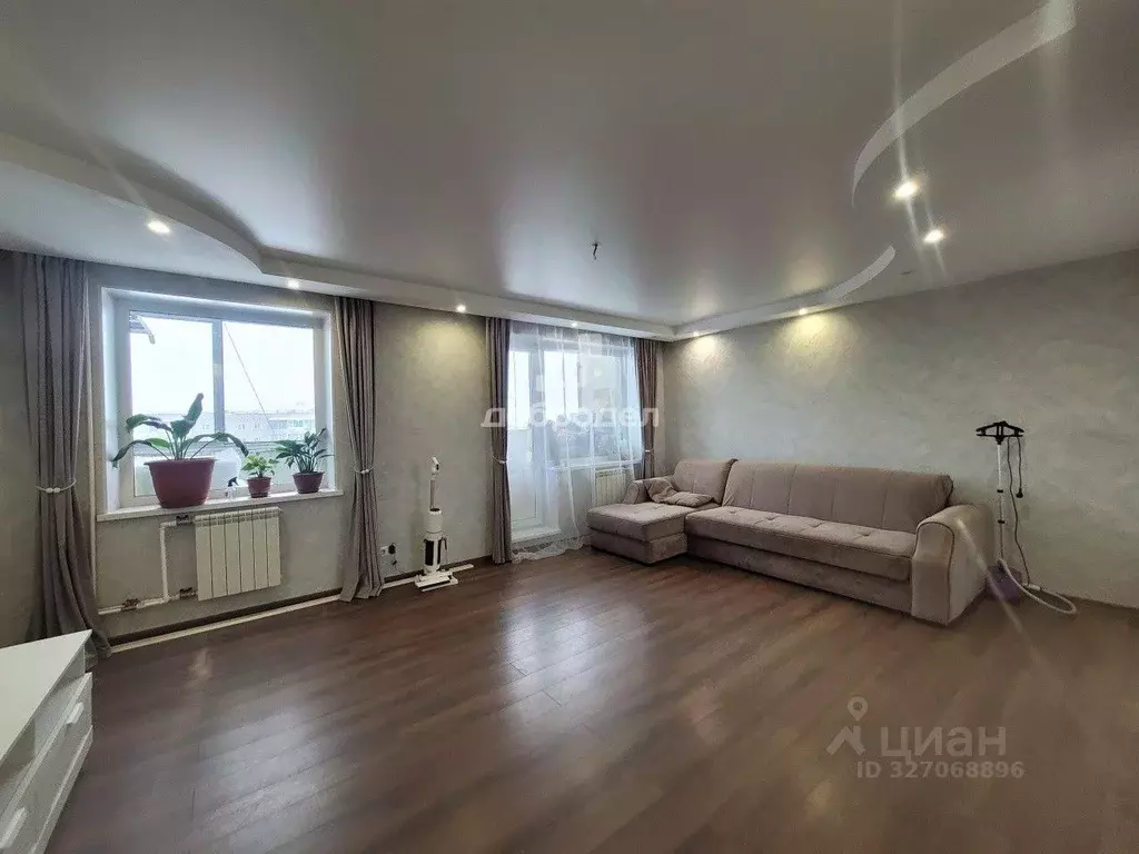 2-к кв. Свердловская область, Екатеринбург ул. Красных Командиров, 106 ... - Фото 1