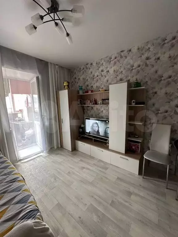 1-к. квартира, 40 м, 4/5 эт. - Фото 1