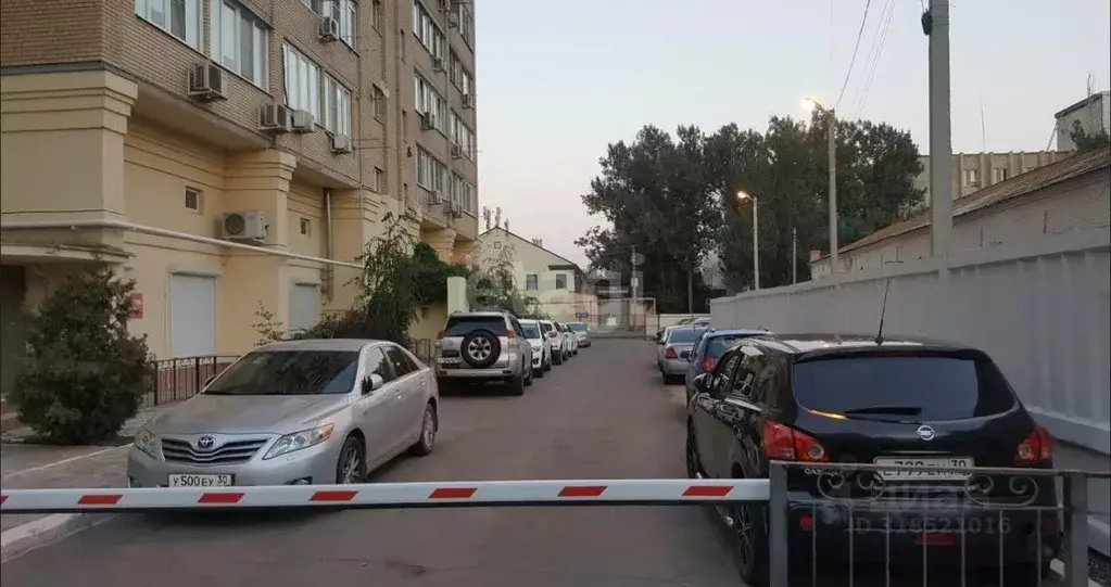 1-к кв. Астраханская область, Астрахань ул. Марии Максаковой, 79/106 ... - Фото 2