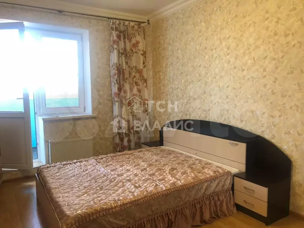 2-к. квартира, 70 м, 15/25 эт. - Фото 0