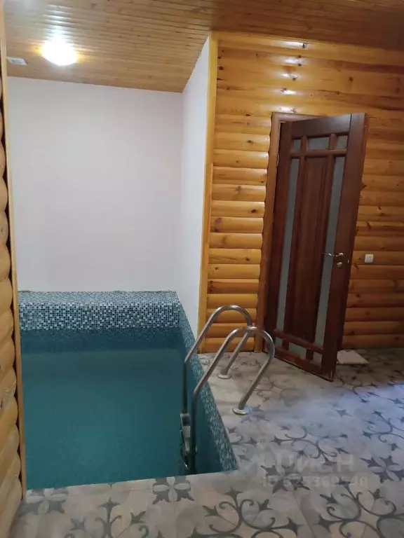 Дом в Липецкая область, Задонск Советская ул. (240 м) - Фото 2