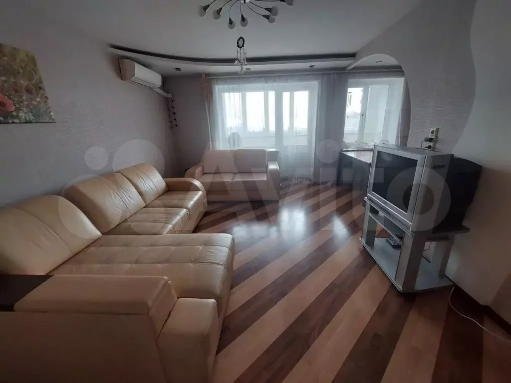 2-к. квартира, 50 м, 8/10 эт. - Фото 0