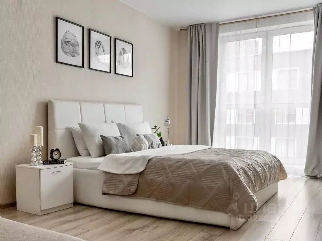 2-к кв. Санкт-Петербург Кременчугская ул., 13к1 (80.0 м) - Фото 1