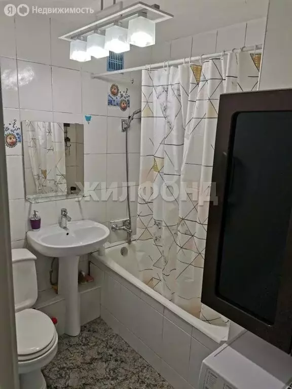 2-комнатная квартира: Новосибирск, улица Тимирязева, 83/1 (44 м) - Фото 0