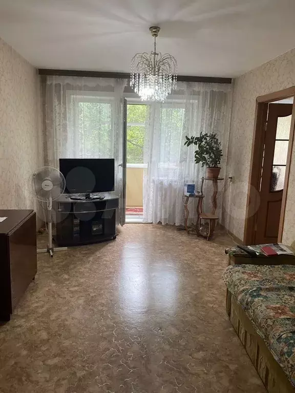 3-к. квартира, 60 м, 3/5 эт. - Фото 0
