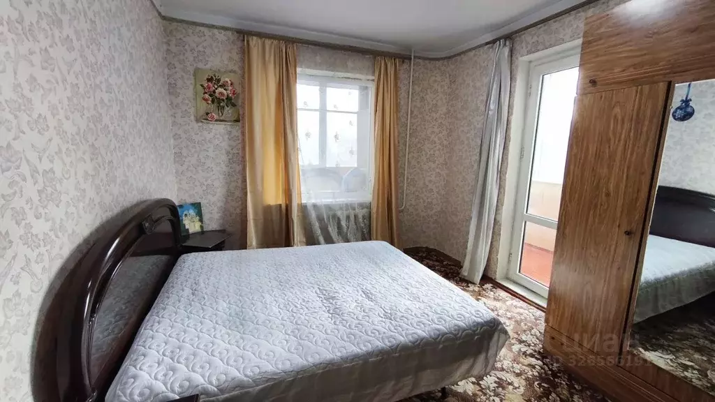 3-к кв. Крым, Симферополь ул. 60 лет Октября, 24 (54.0 м) - Фото 1