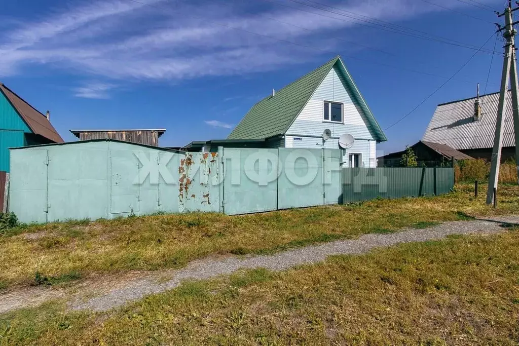 Дом в Новосибирская область, Мошковский район, с. Сокур Советская ул. ... - Фото 1