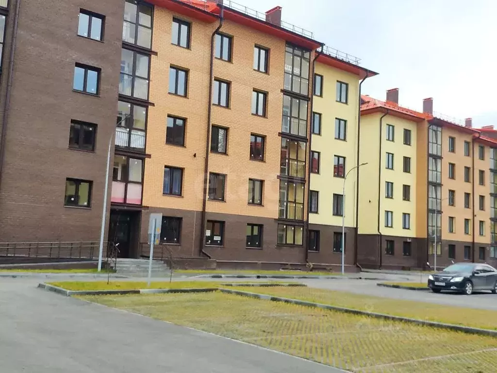 1-к кв. Тюменская область, Тюмень ул. Надира Сагдеева, 10 (29.8 м) - Фото 1