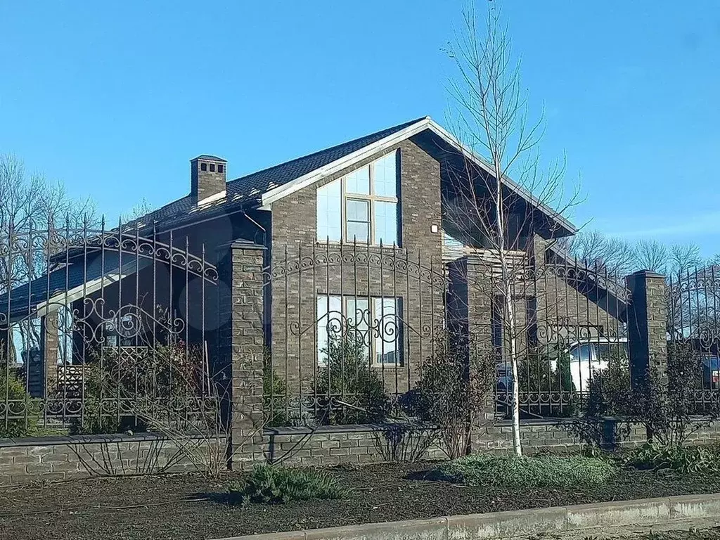 Дом 140 м на участке 4 сот. - Фото 0