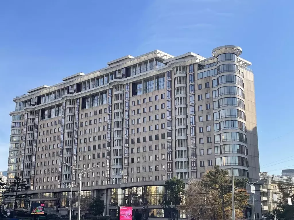 Продается 5-комнатная квартира - Фото 1