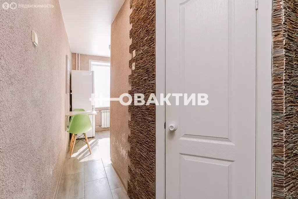 1-комнатная квартира: Новосибирск, улица Кропоткина, 118/6 (29.8 м) - Фото 0