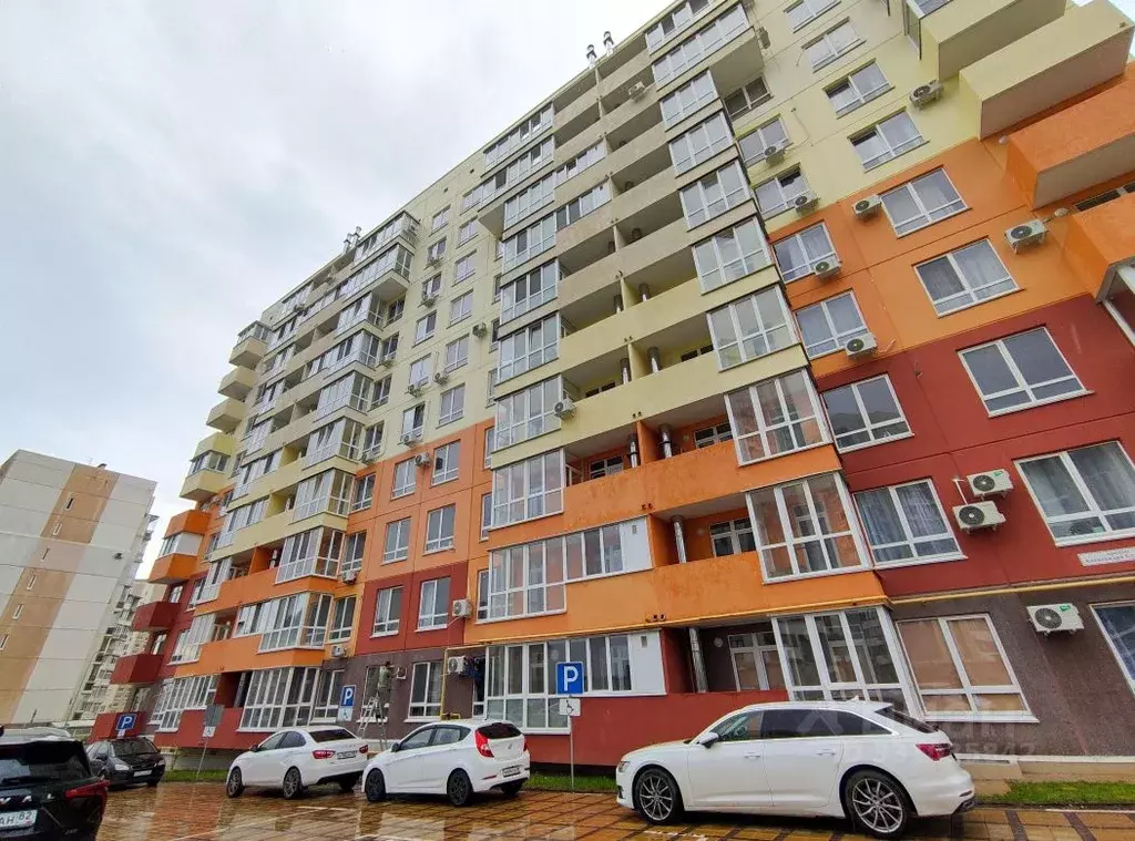 2-к кв. Крым, Симферополь просп. Александра Суворова, 1 (63.0 м) - Фото 2