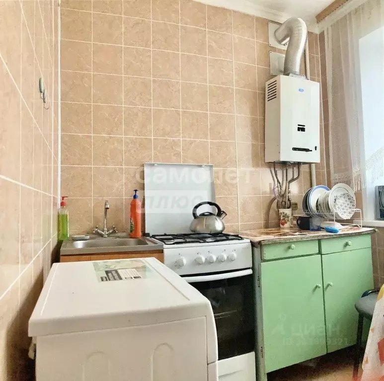 2-к кв. Орловская область, Орел Паровозная ул., 12 (41.2 м) - Фото 0