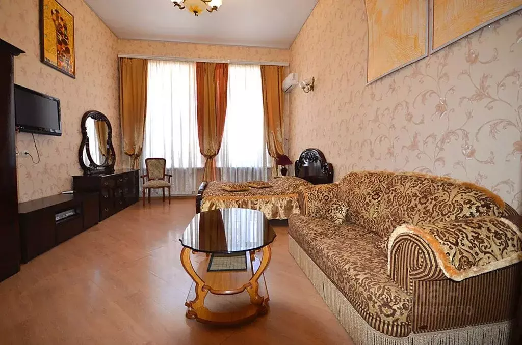 2-к кв. Крым, Ялта ул. Игнатенко, 3 (67.0 м) - Фото 1