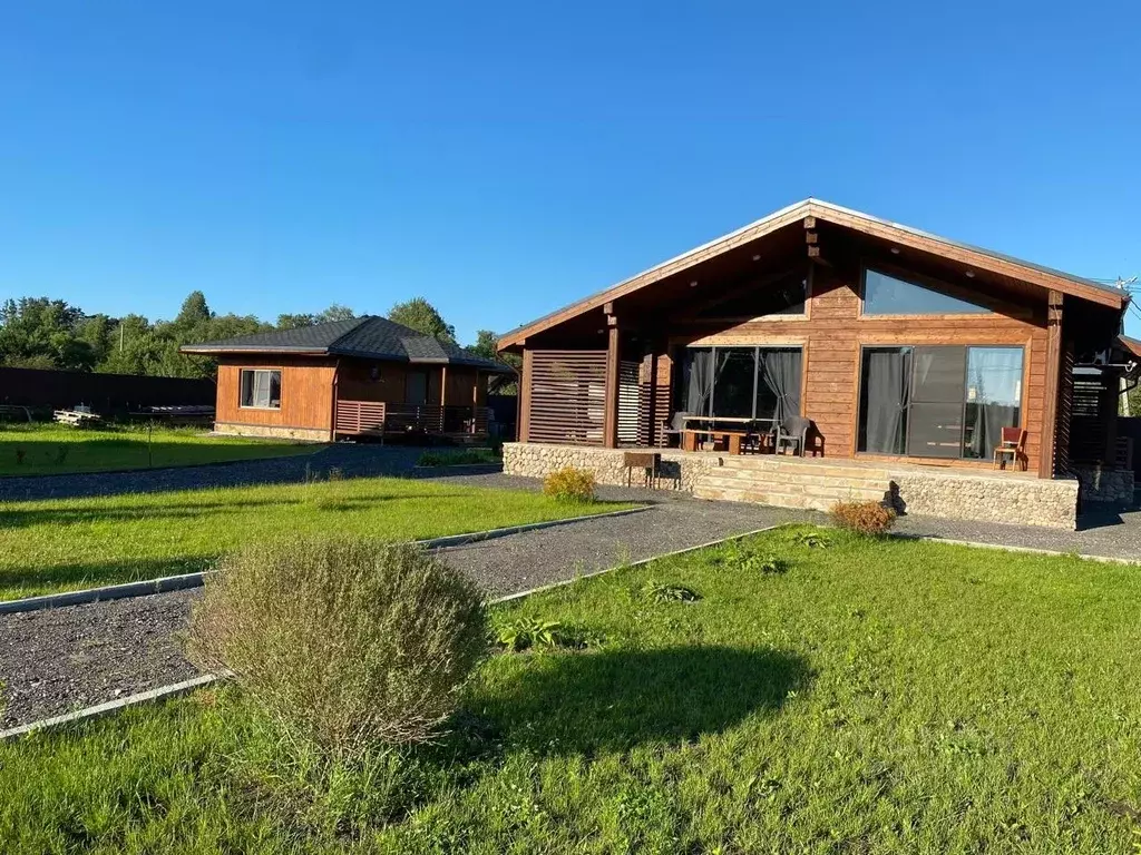 Коттедж в Ленинградская область, Кингисеппский район, Куземкинское ... - Фото 1