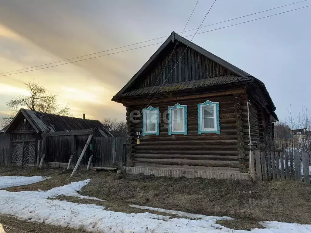 Дом в Удмуртия, Можгинский район, д. Пазял-Зюмья Нижняя ул. (30 м) - Фото 0