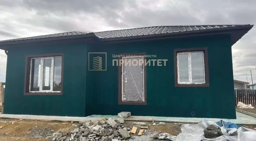 Дом в Саха (Якутия), Якутск ул. Николая Антонова, 97/8 (72 м) - Фото 2